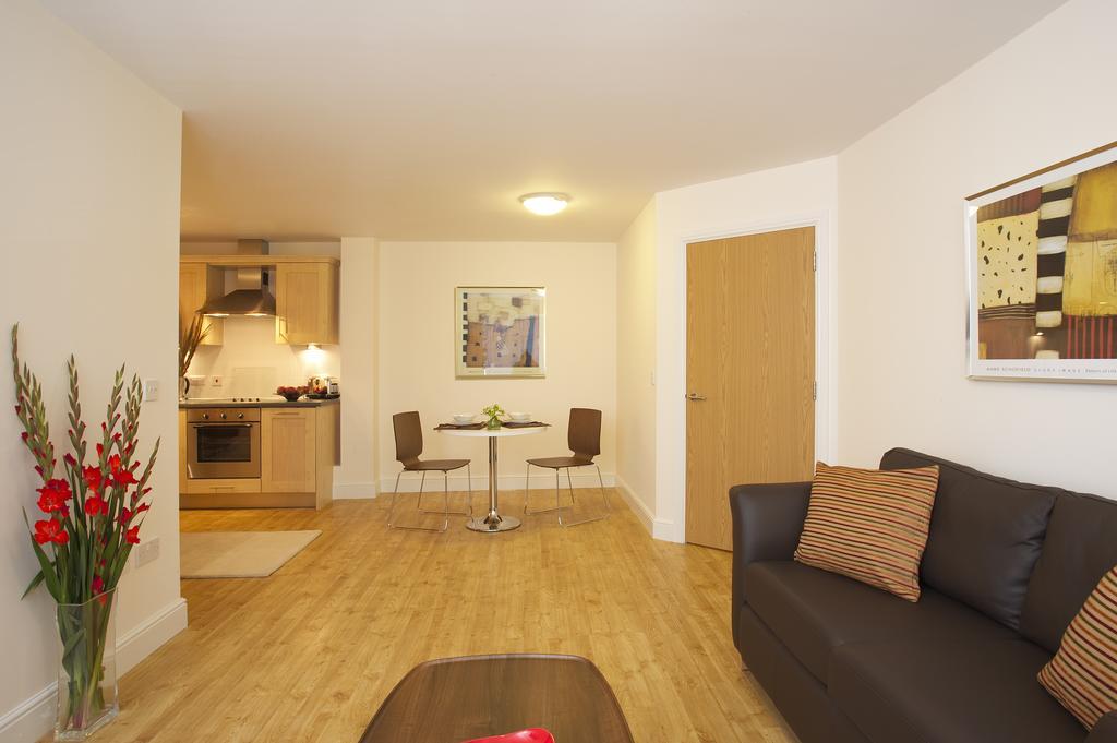Saco Farnborough Apartamento Farnborough  Quarto foto